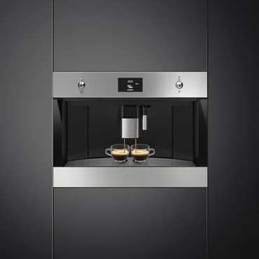 Smeg Automatický kávovar CMS4303X, 45 cm, 13 druhů horkých nápojů, nerezová