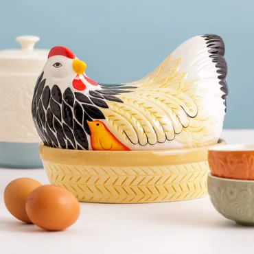 Mason Cash Mísa s víkem tvaru slepice Mother Hen Nest, kropenatá