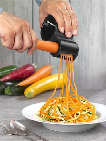 Microplane Spirálový kráječ na zeleninu