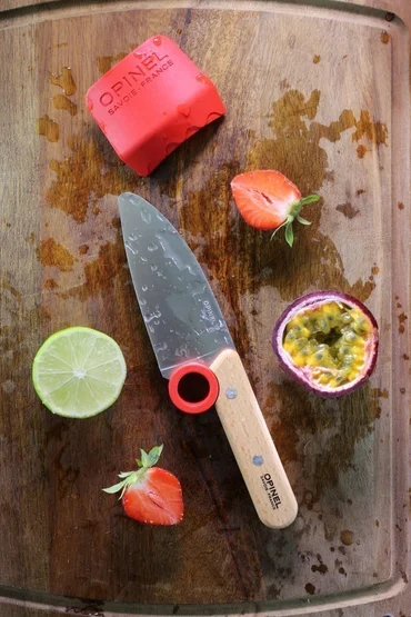Opinel Dětský nůž + chránič prstů