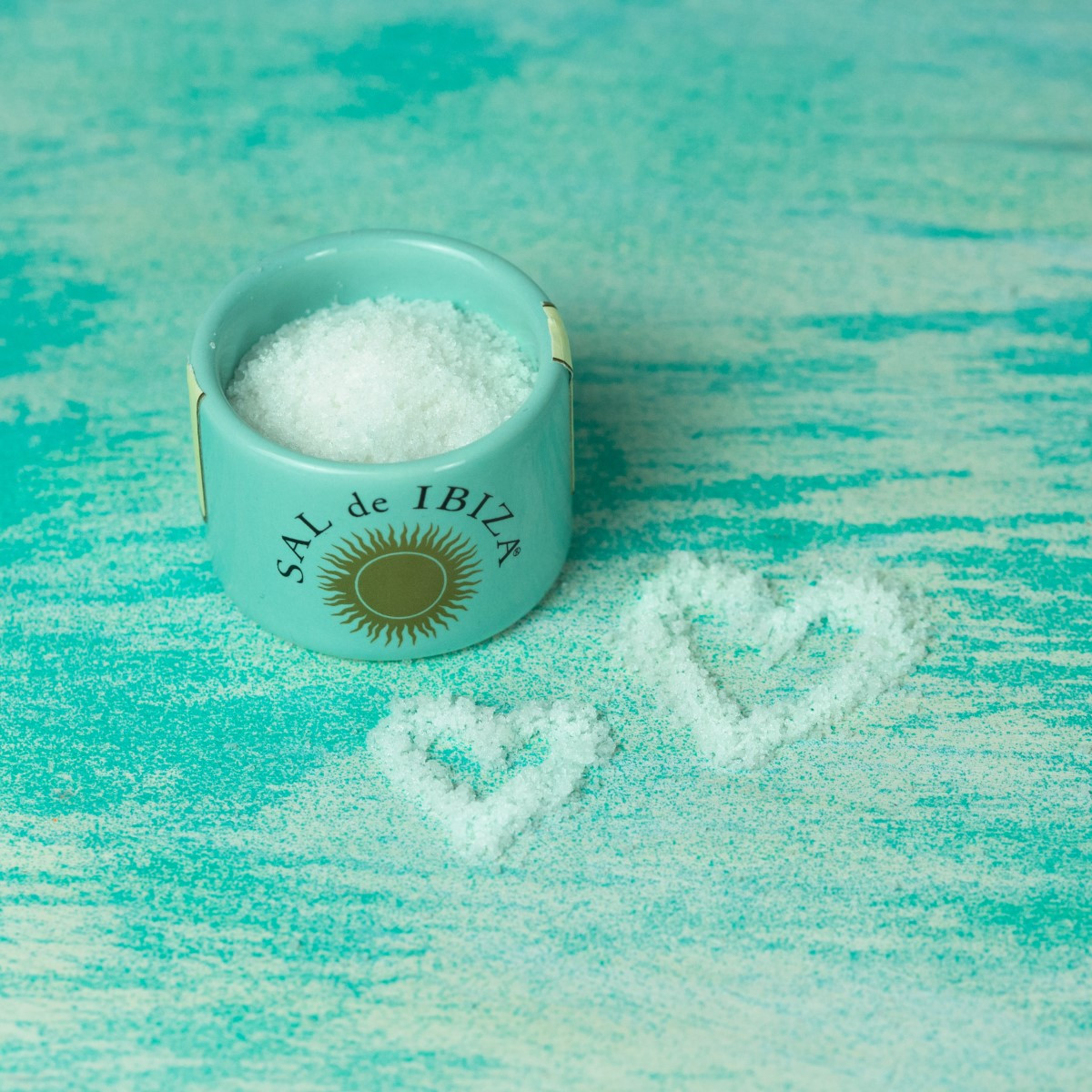 Mini-Pot-with-2-hearts-of-salt (Vlastní)