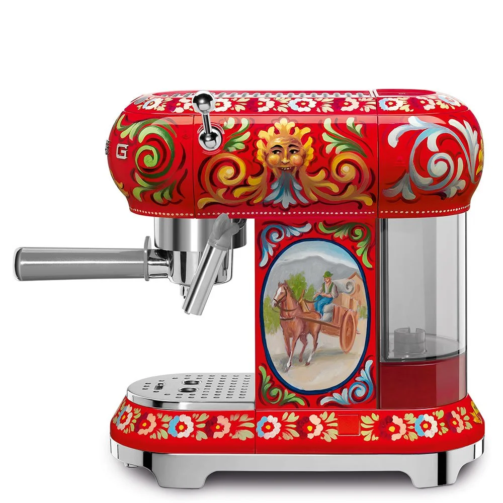 Kávovar dolce & gabbana
