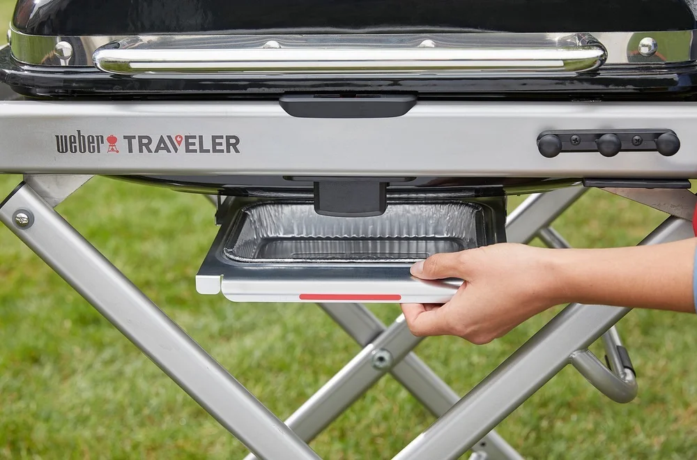Plynový gril Traveler, černý