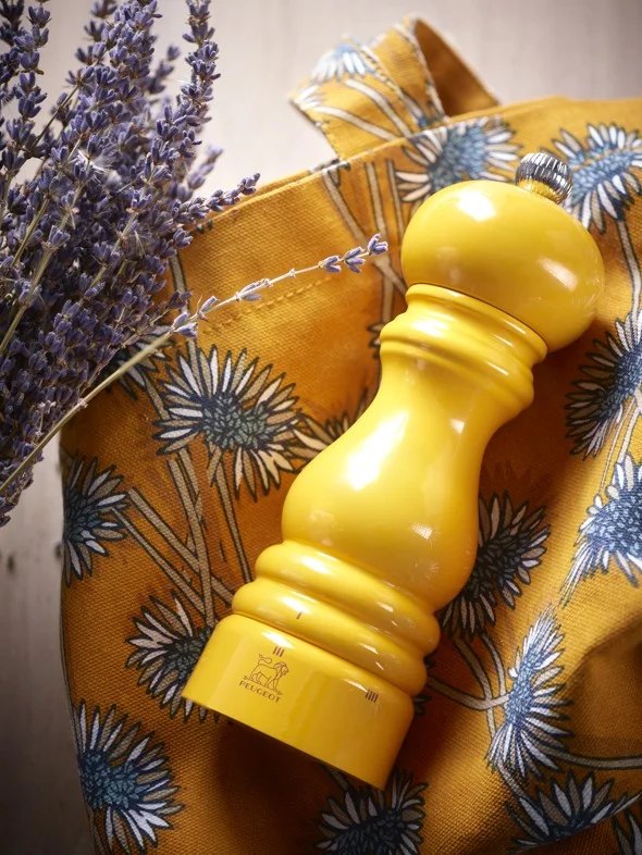 Mlýnek na pepř ParisRama u´Select, 18 cm, šafránově žlutá