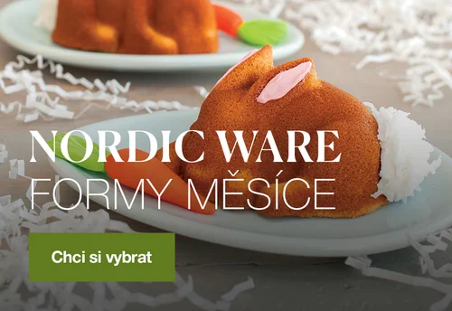 Formy měsíce Nordic Ware