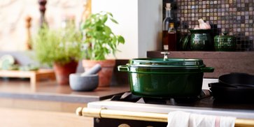 Devět nejčastějších otázek a odpovědí o litinovém nádobí 