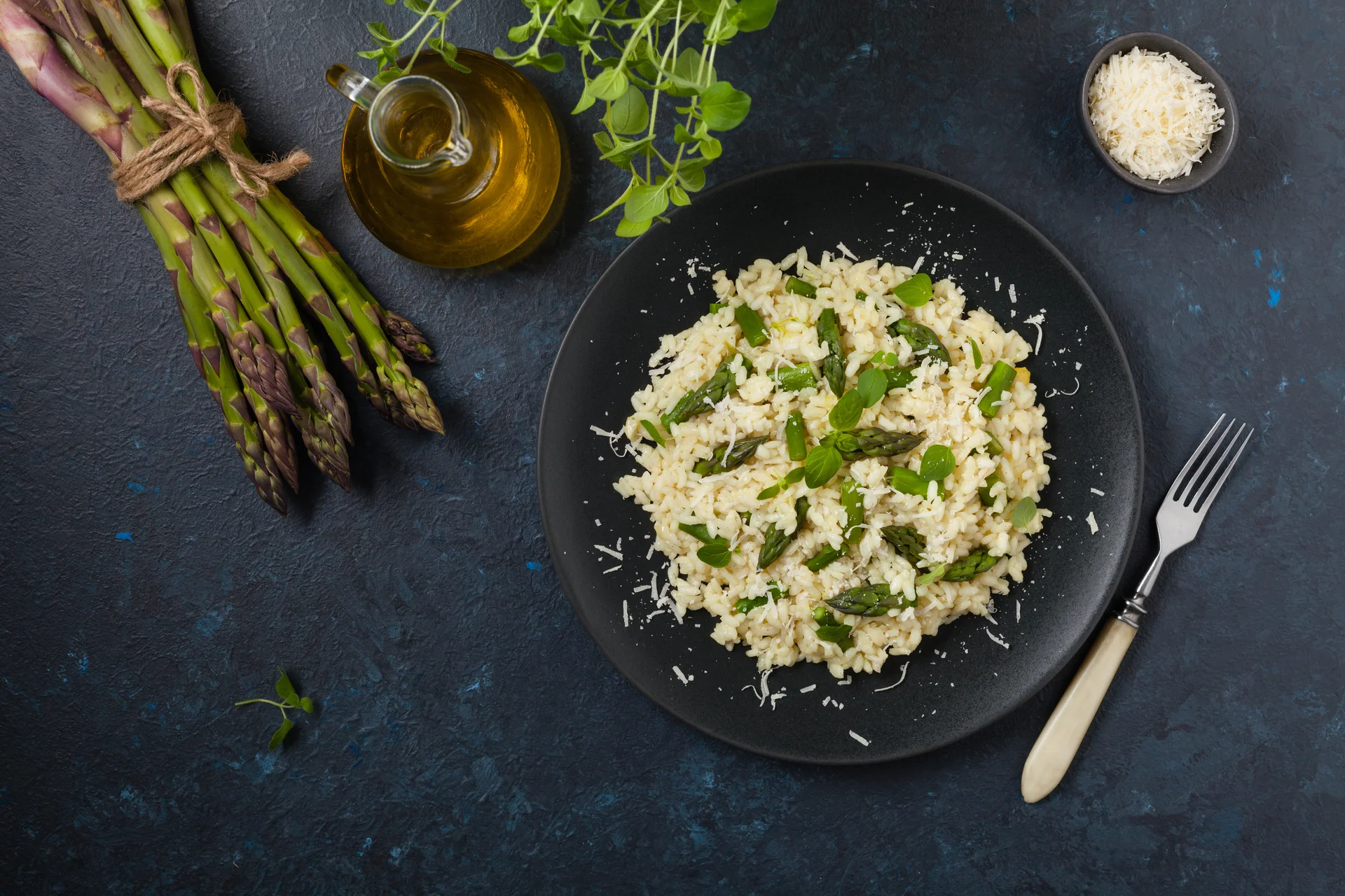 Na pánvi 1: Risotto s chřestem a sýrem toma