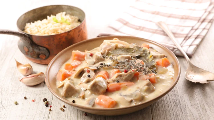 Blanquette – dušené telecí ragú s bílou omáčkou