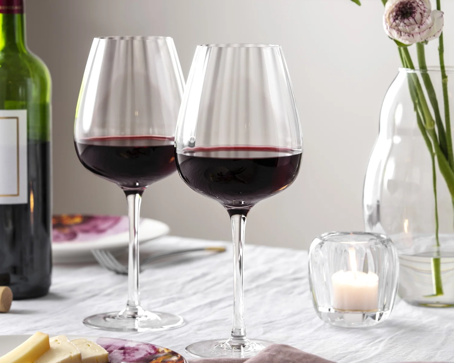 https://www.pottenpannen.cz/p/sklenice-na-cervene-vino-rose-garden-0-6-l-4-ks