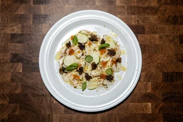 Carpaccio z hrebenatiek podľa Marka Pavaly