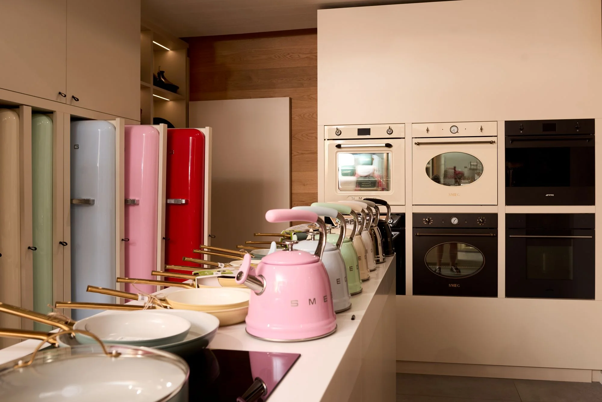 Vodičkova SMEG Showroom 8