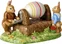 Bunny Tales veľkonočná dekorácia, zajačiky maľujú vajíčko