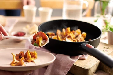 Woll Nepriľnavá soté panvica Eco Lite s odnímateľnou rukoväťou, 24 cm