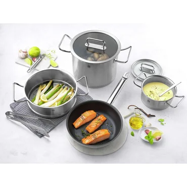 Zwilling Pro panvica z nehrdzavejúcej ocele s nepriľnavým povrchom, Ø 20 cm