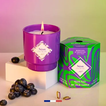My Jolie Candle Vonná svíčka Neon Ultra Blueberry s fialovými náušnicemi, 180 g
