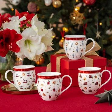 Villeroy & Boch Sada vianočných hrnčekov Toy's Delight, Výročná edícia, 4 ks
