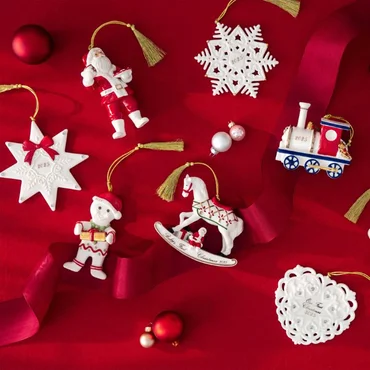Villeroy & Boch Závesná porcelánová ozdoba Christmas Classics 2025, Snehová vločka, 10,5 cm