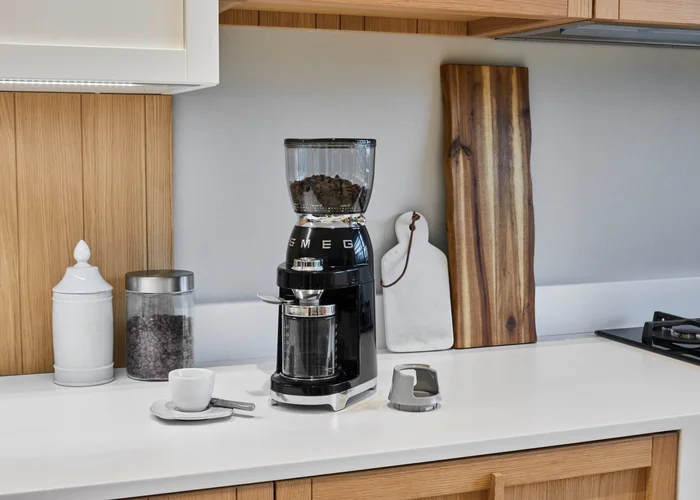 Ručný alebo elektrický mlynček na kávu? Poradíme vám, ktorý vybrať